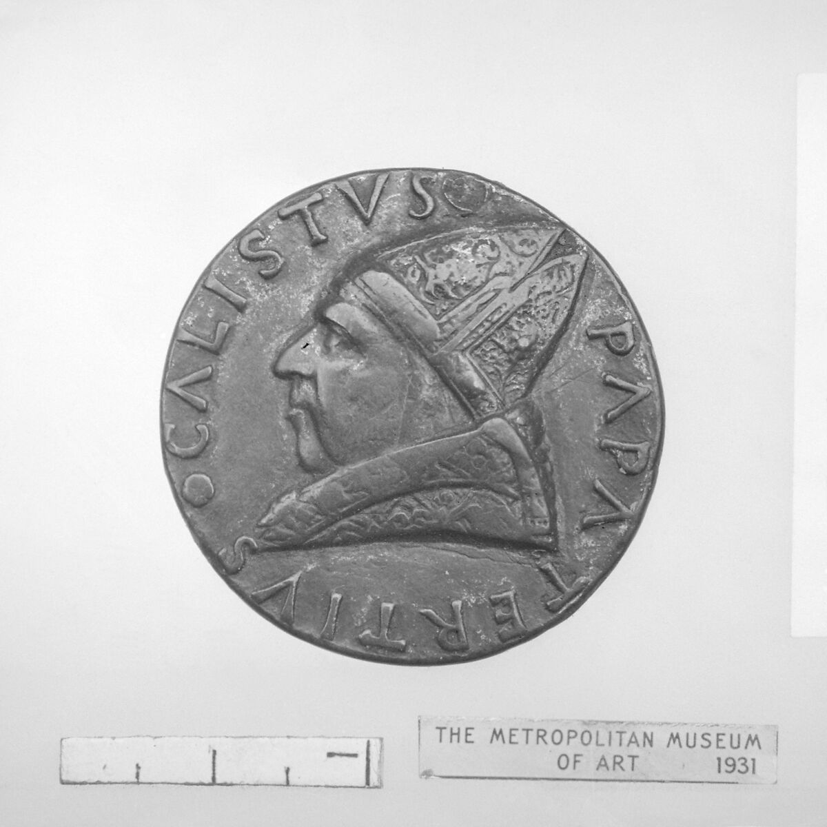 Pope Calistus III (Alphonso de Borgia, 1455–1458), Medalist: Andrea Guazzalotti (Italian, 1435–1495), Bronze, traces of gilding, Italian 