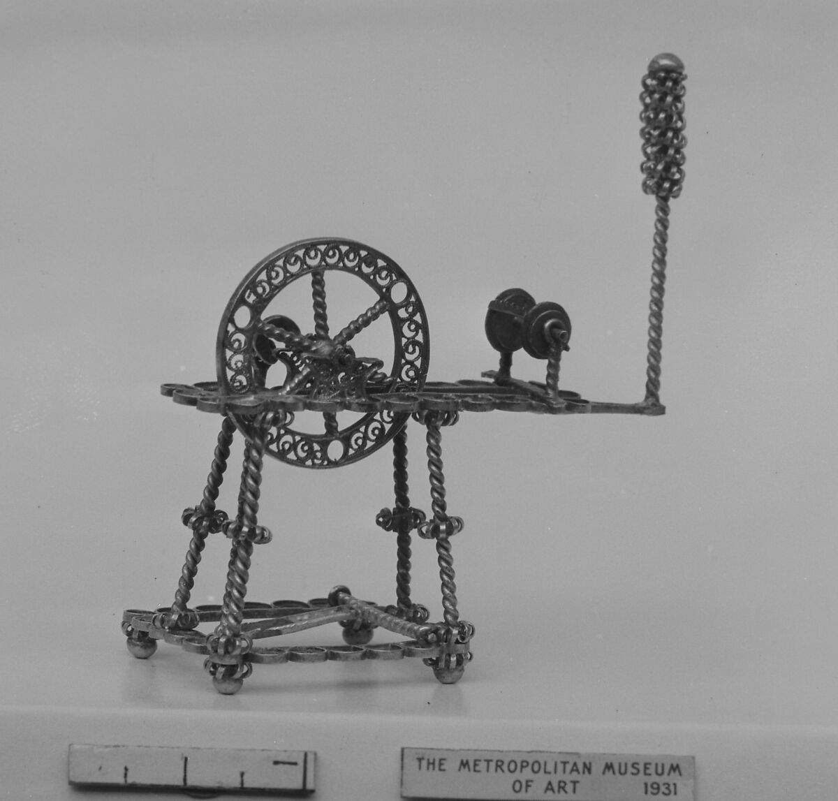 Miniature spinning wheel (part of a set), Silver, Southern German