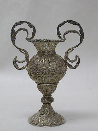 Miniature urn (one of a pair) (part of a set)