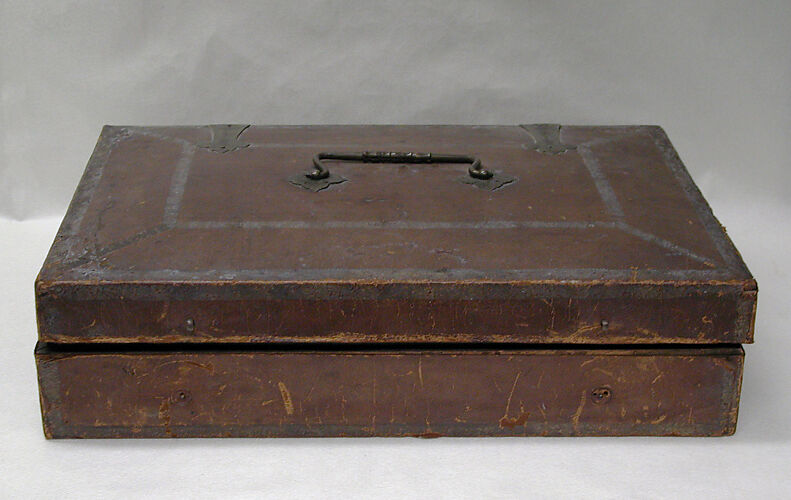 Box (part of a set)