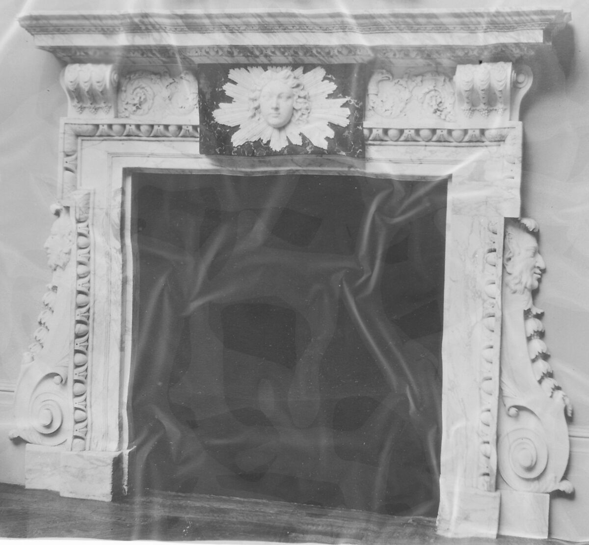 Mantelpiece, Sicilian marble (white with grey veining), British 