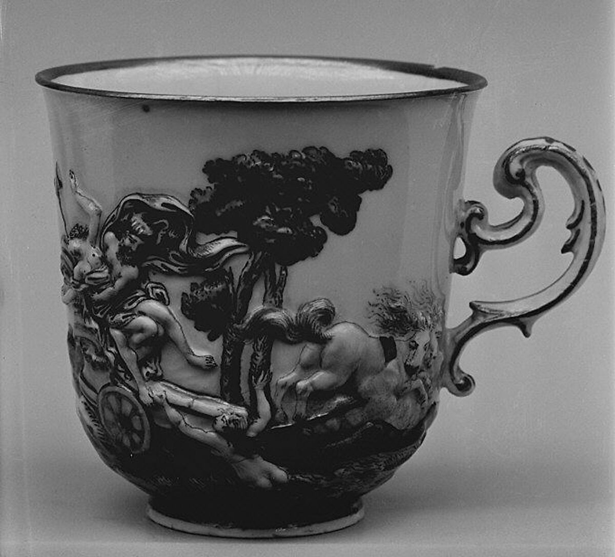 Coffee cup (part of a service), Doccia Porcelain Manufactory (Italian, 1737–1896), Hard-paste porcelain, Italian, Florence 