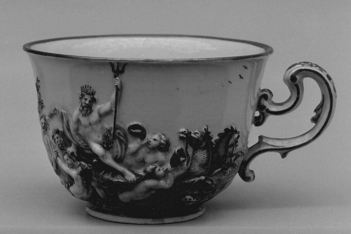 Tea cup (part of a service), Doccia Porcelain Manufactory (Italian, 1737–1896), Hard-paste porcelain, Italian, Florence 