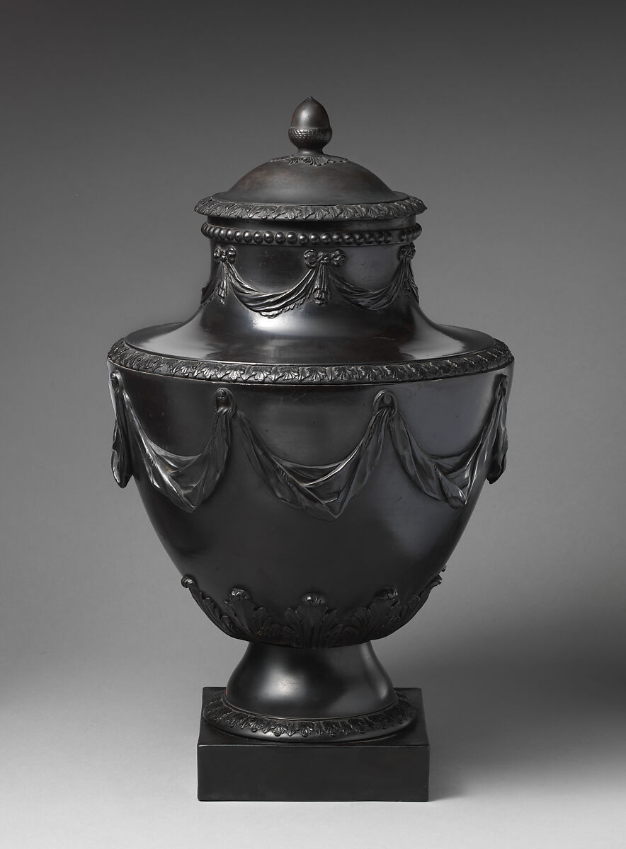Urn with cover, Wedgwood and Co., Black basalt ware, British, Etruria, Staffordshire 