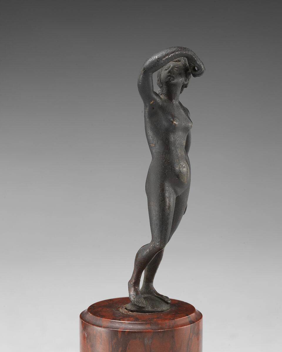 Renaissance-style statuette of Venus, Bronze, black lacquer patina., Italian