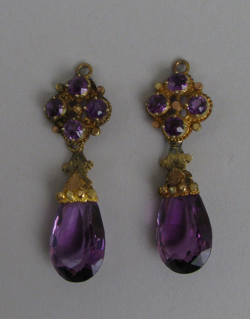 Pair of earrings (part of a set), Gold, amethysts, French, Paris