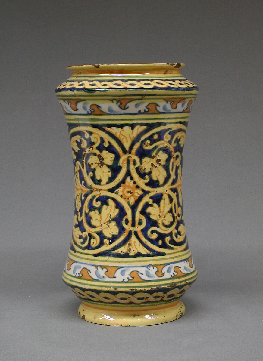Albarello, Possibly by Vincenzo di Marco, Maiolica (tin-glazed earthenware), Italian, Sicily or Faenza