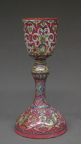 Standing cup