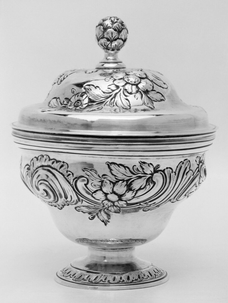 Sugar bowl with cover, Silver, British, London 