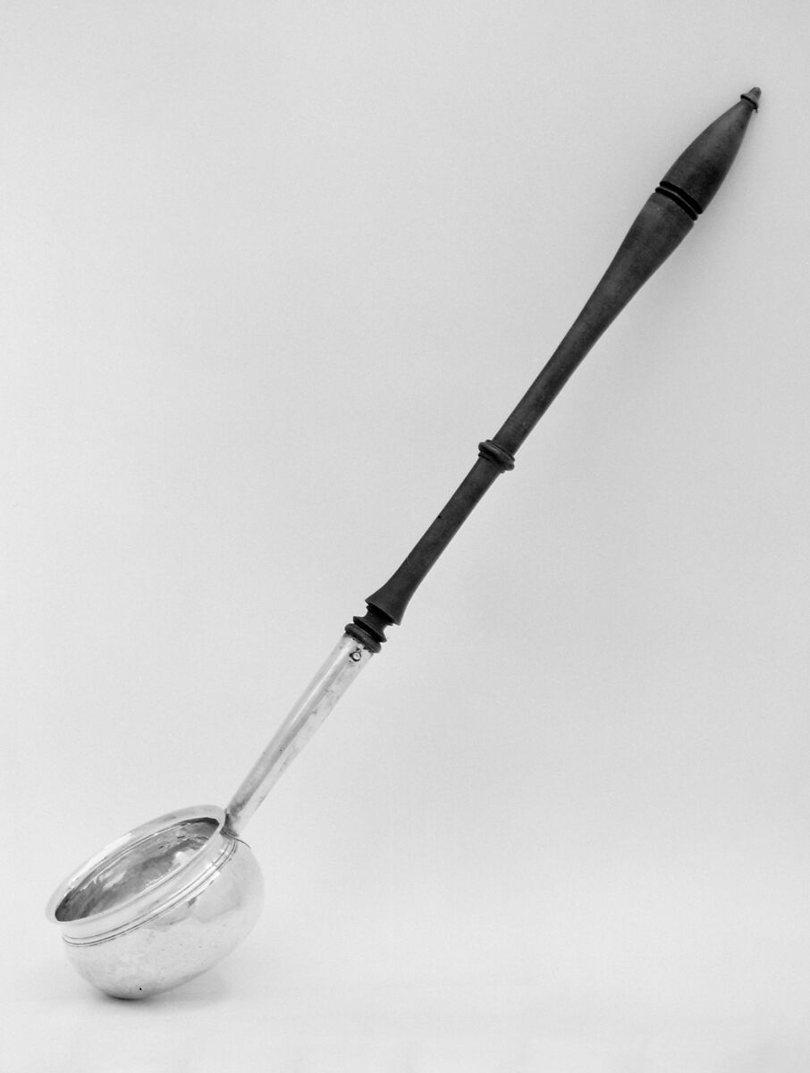 Toddy ladle, Henry Jay (active 1692–1727, died 1738), Silver; wood, British, London 