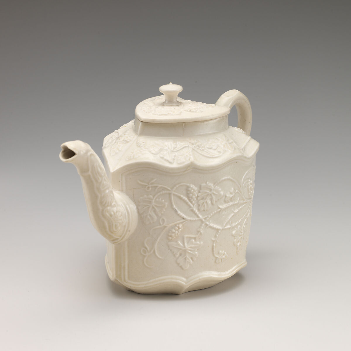 Teapot, Salt-glazed stoneware, British, Staffordshire