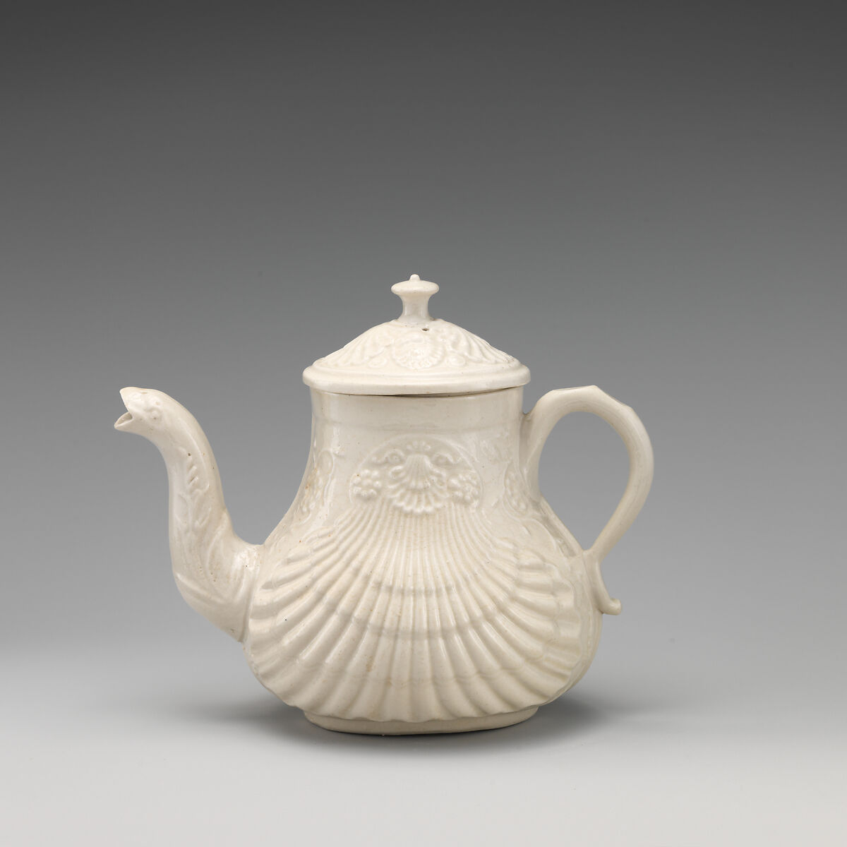 Teapot, Salt-glazed stoneware, British, Staffordshire 