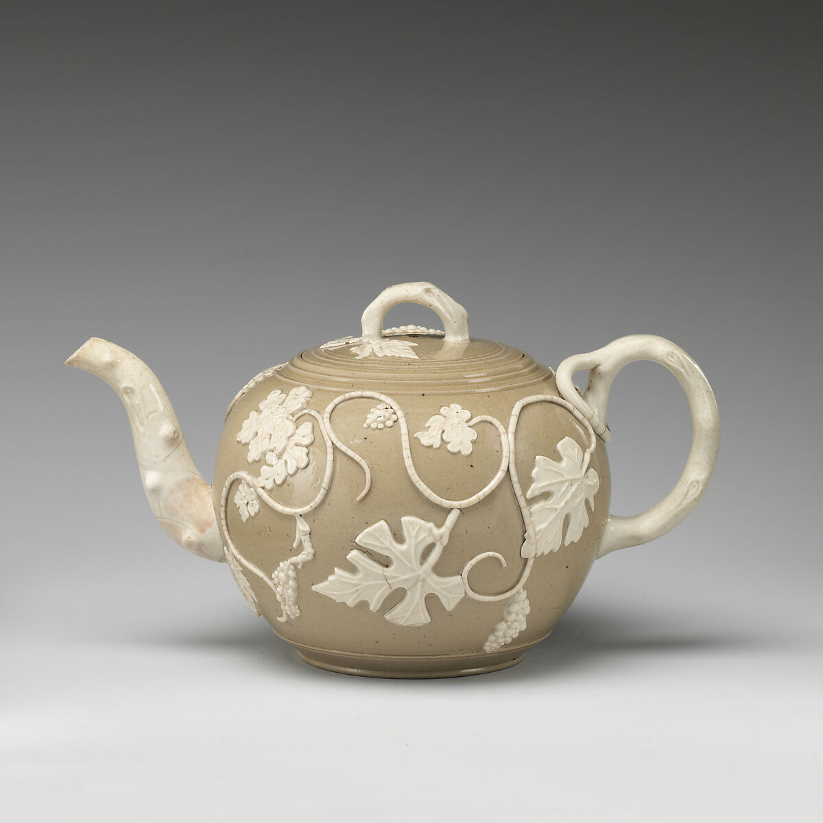 Teapot, Salt-glazed stoneware, British, Staffordshire 