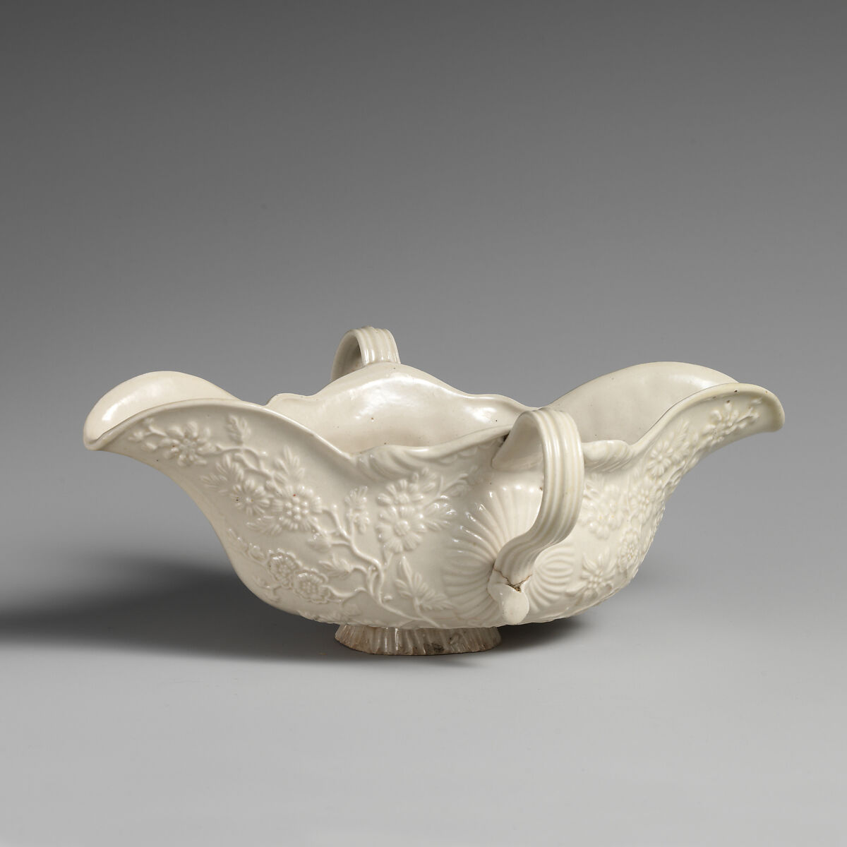 Sauceboat, Salt-glazed stoneware, British, Staffordshire 