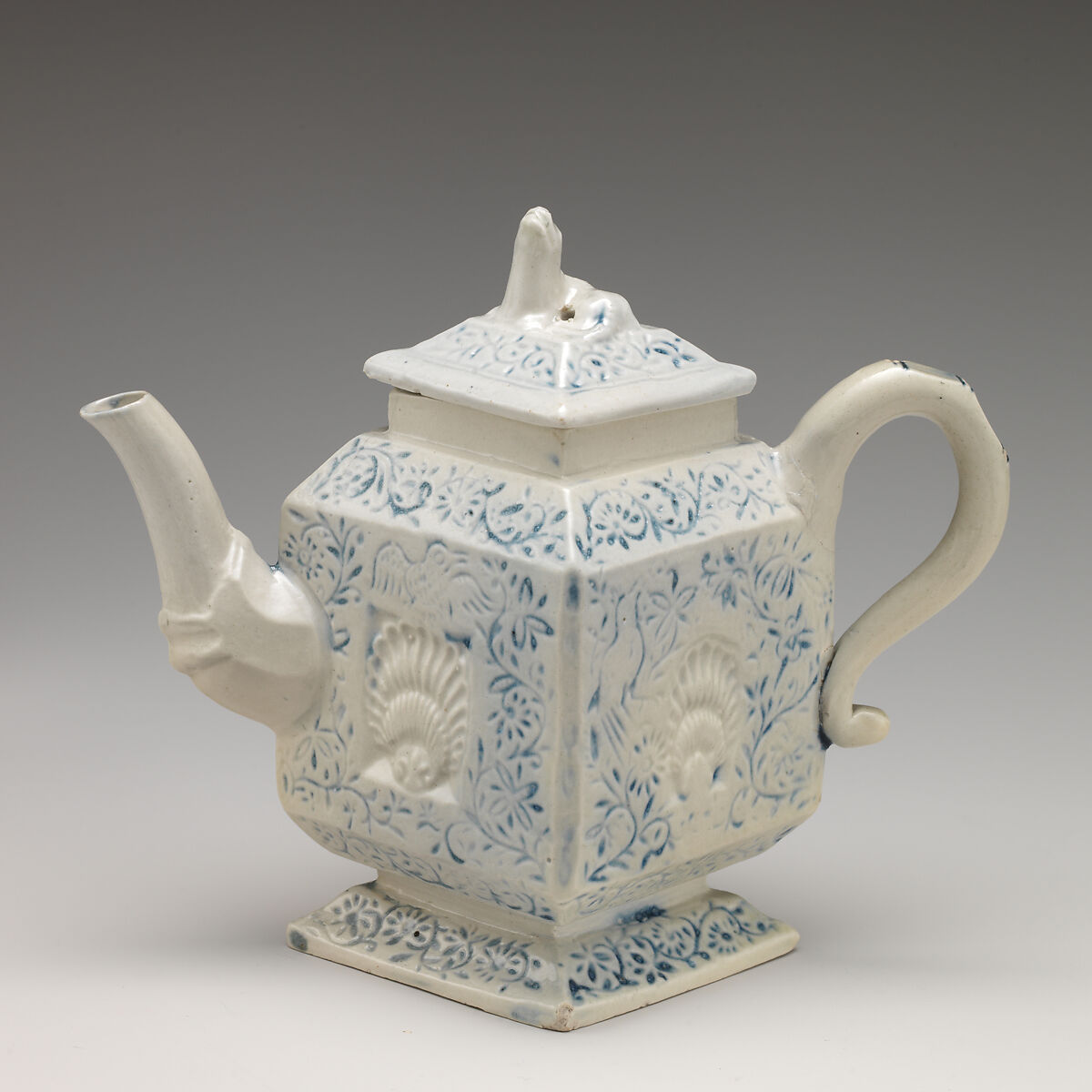 Teapot, Salt-glazed stoneware with underglaze “scratch blue” decoration, British, Staffordshire 