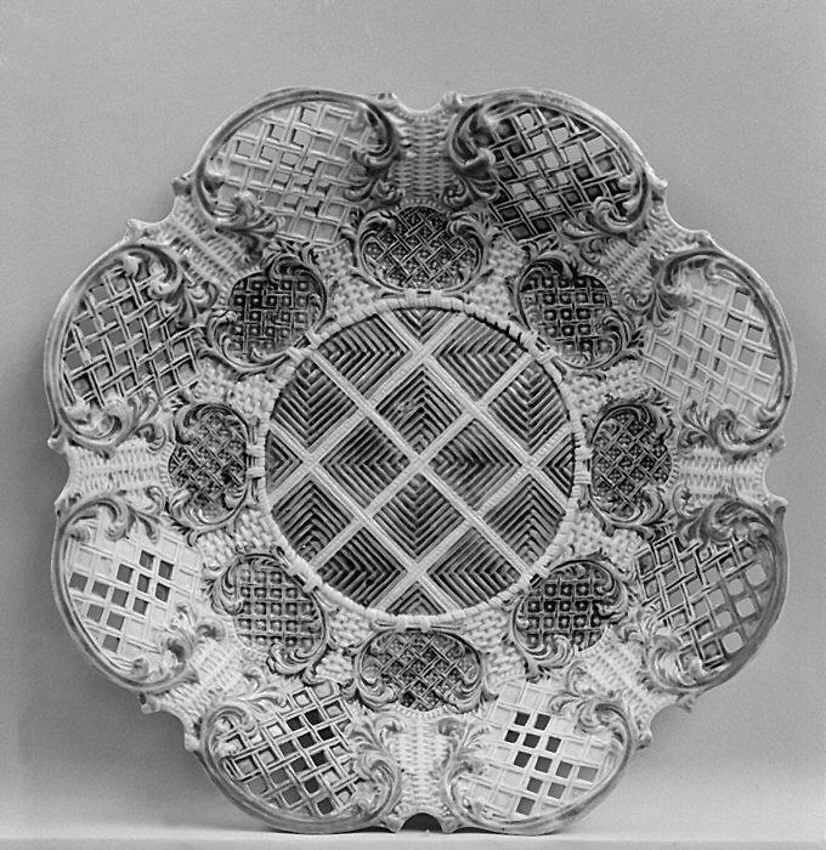 Plate, Salt-glazed stoneware, British, Staffordshire 