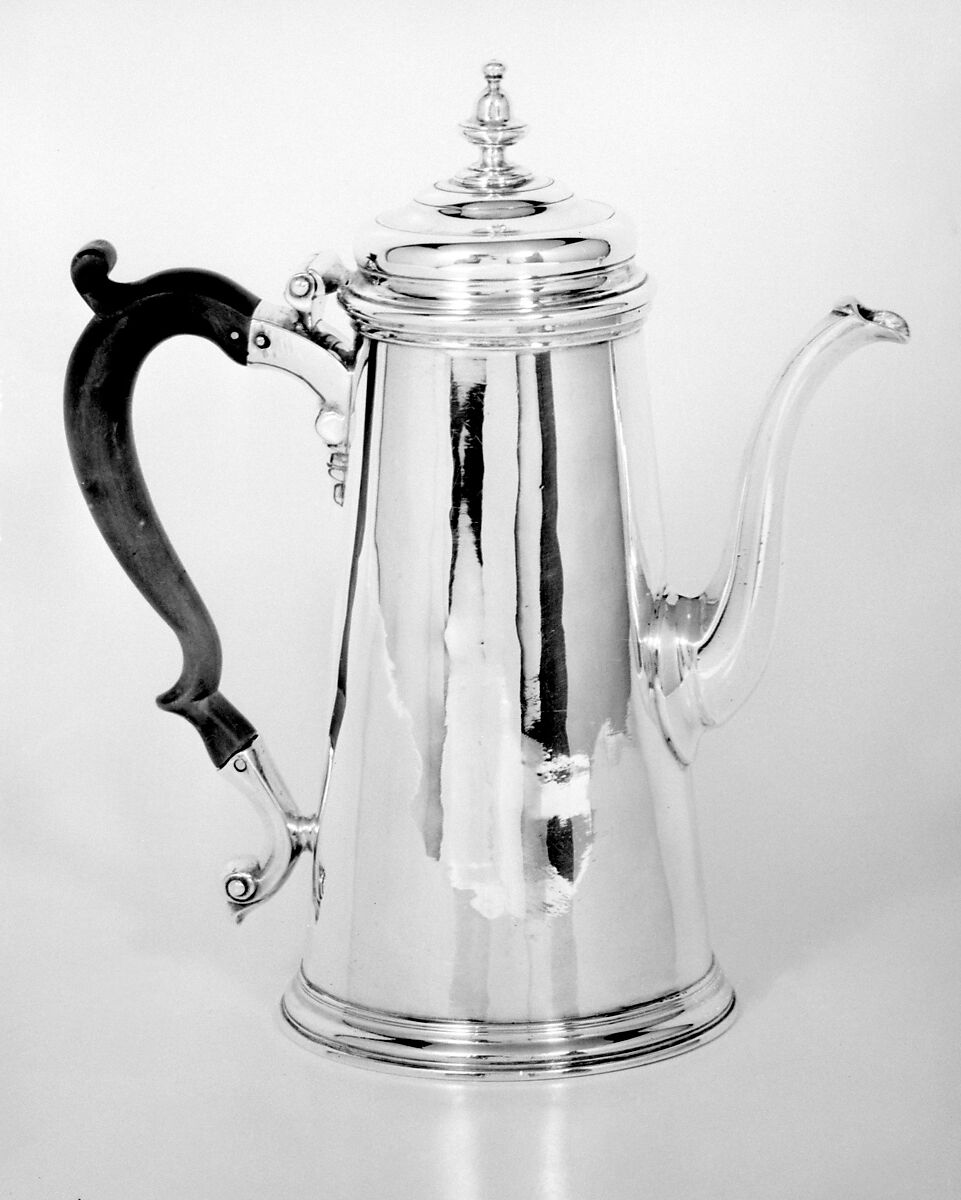 Coffeepot, Probably by Thomas Whipham (British, active from 1737, died 1785), Silver, British, London 