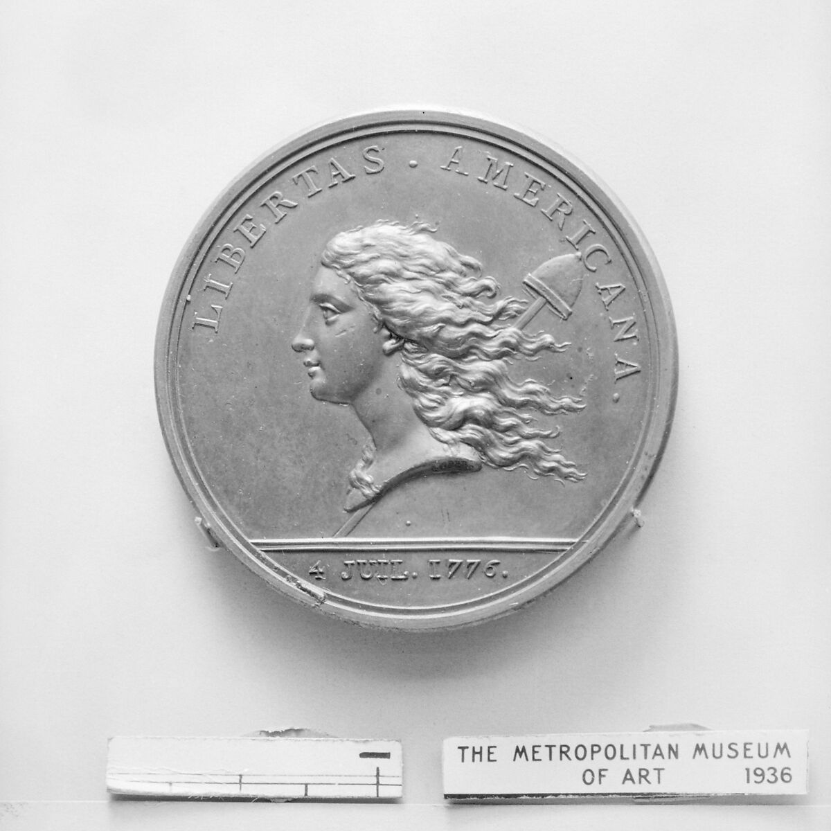 American Liberty, Medalist: Augustin Dupré (French, Saint-Etienne 1748–1833 Armentières-en-Brie), Bronze, copper-brown patina, French 