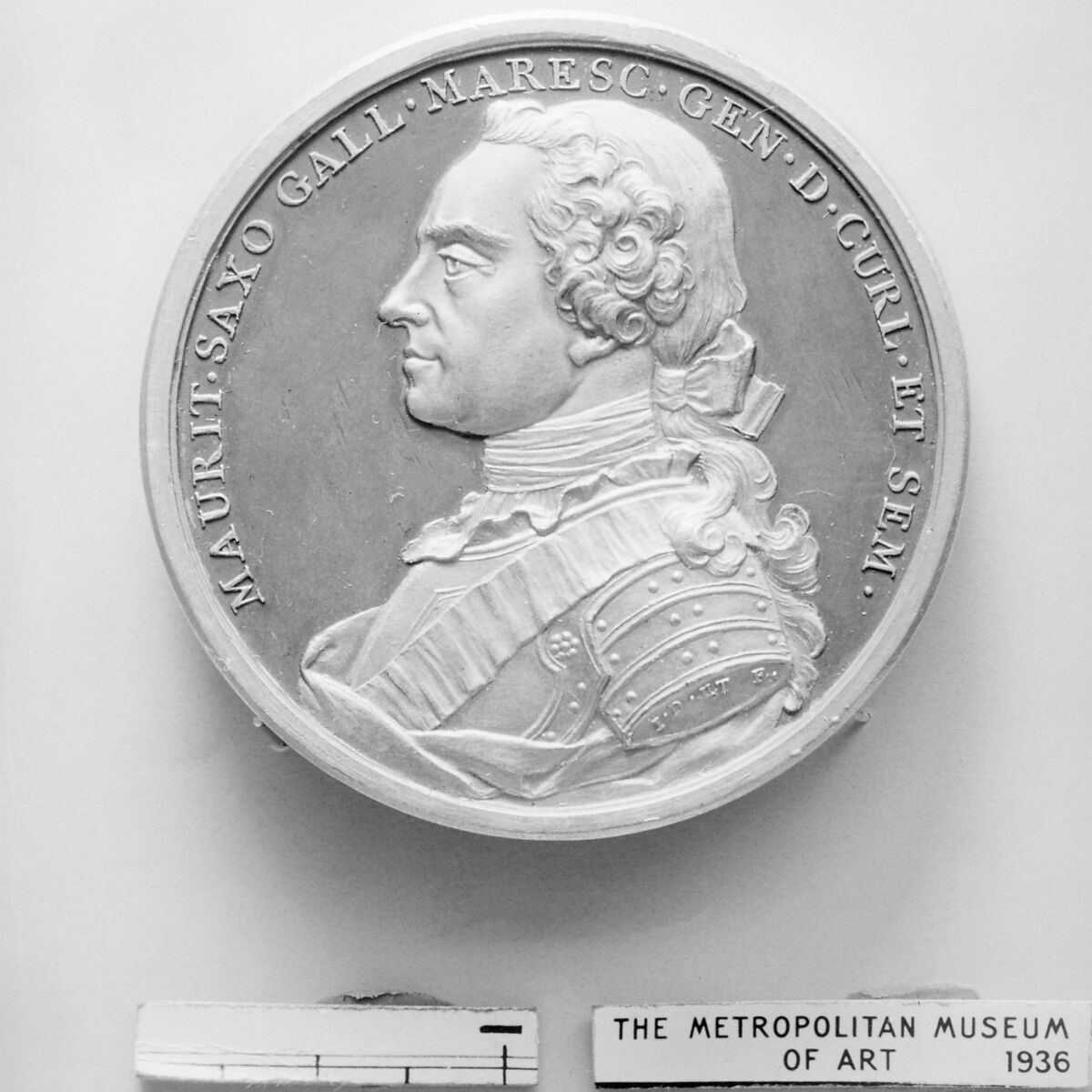 Count Maurice, Maréchal de Saxe (1696–1750), Medalist: Jean Dassier (Geneva 1676–1763 Geneva), Gilt bronze, lacquered ground, Swiss, Geneva 