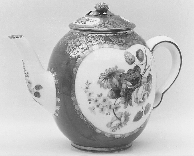 Teapot (part of a service), Sèvres Manufactory (French, 1740–present), Soft-paste porcelain, French, Sèvres 