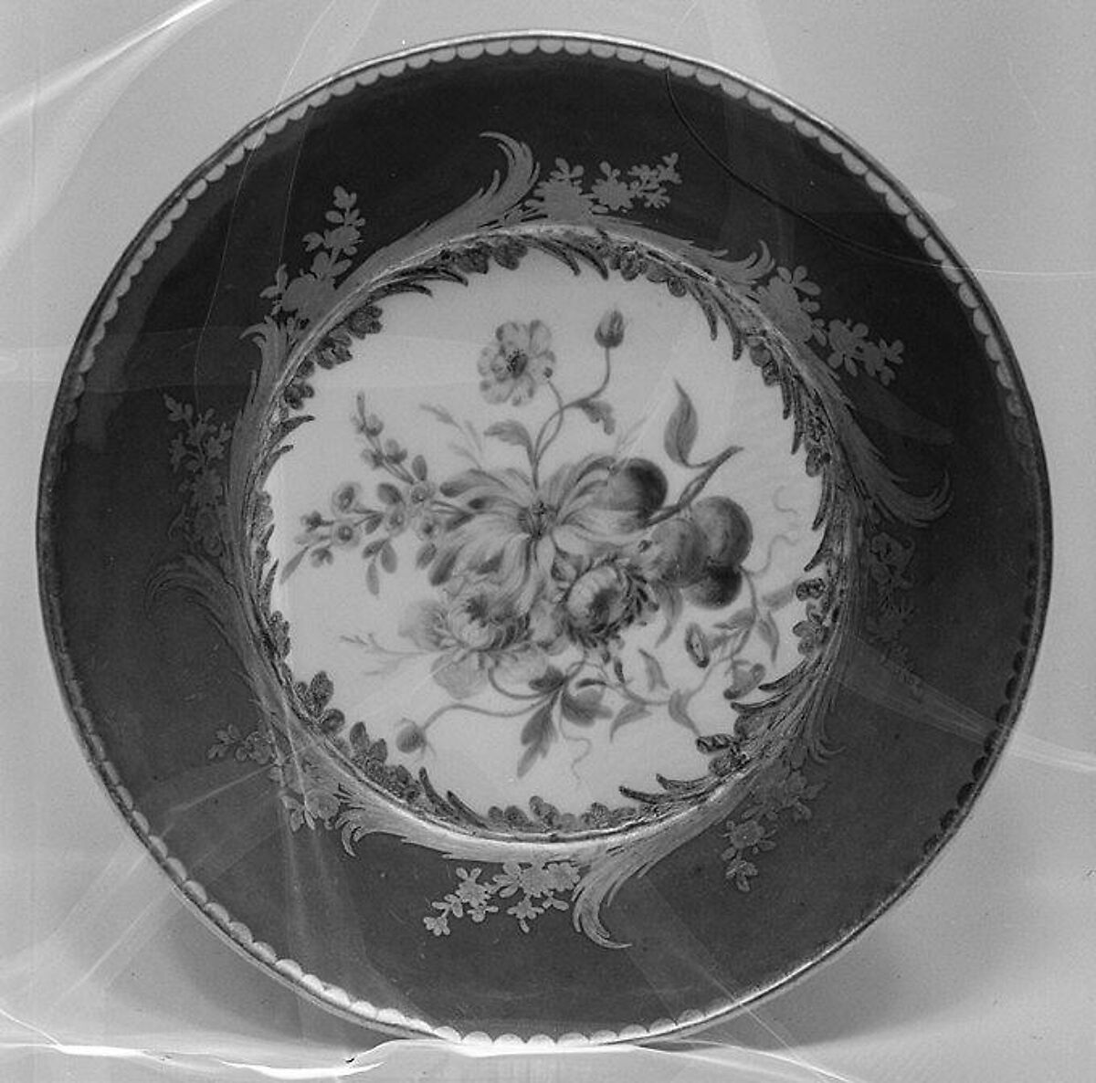 Saucer (one of nine) (part of a service), Sèvres Manufactory (French, 1740–present), Soft-paste porcelain, French, Sèvres 