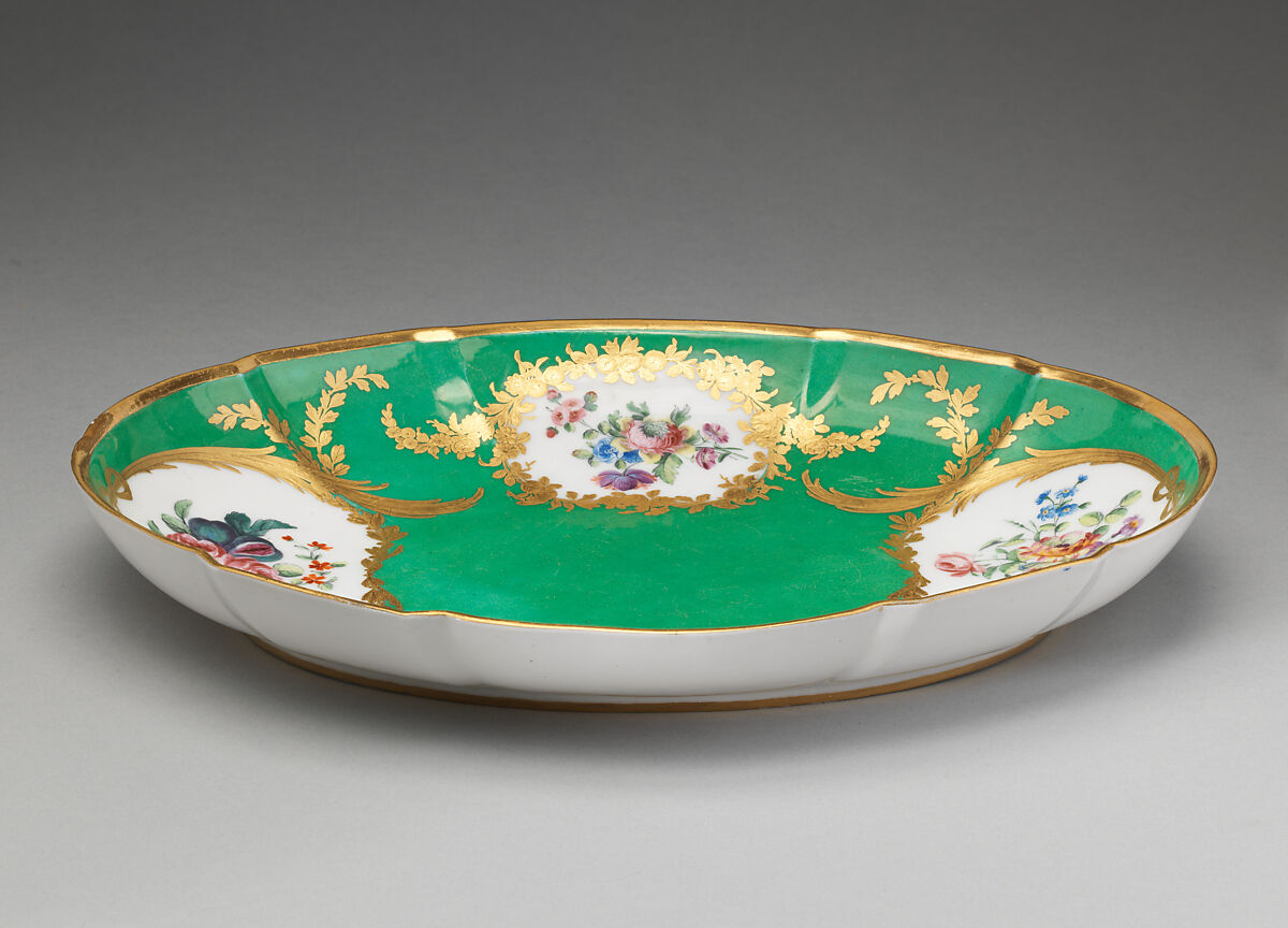 Fruit dish (compotier ovale) (one of two) (part of a service), Sèvres Manufactory (French, 1740–present), Soft-paste porcelain, French, Sèvres