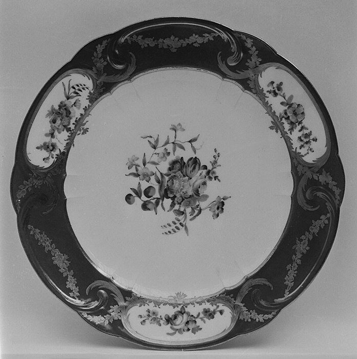 Plate (assiette à palmes) (1 of 102) (part of a service), Sèvres Manufactory (French, 1740–present), Soft-paste porcelain, French, Sèvres 