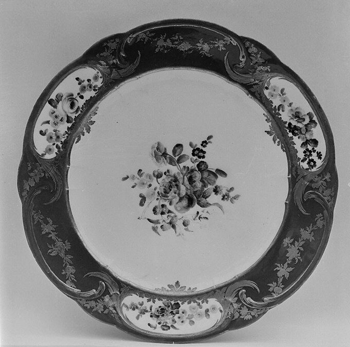 Plate (assiette à palmes) (1 of 102) (part of a service), Sèvres Manufactory (French, 1740–present), Soft-paste porcelain, French, Sèvres 