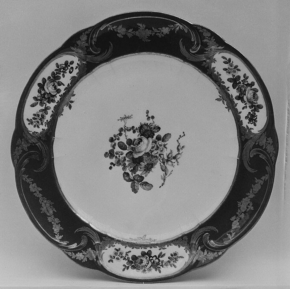 Plate (assiette à palmes) (1 of 102) (part of a service), Sèvres Manufactory (French, 1740–present), Soft-paste porcelain, French, Sèvres 