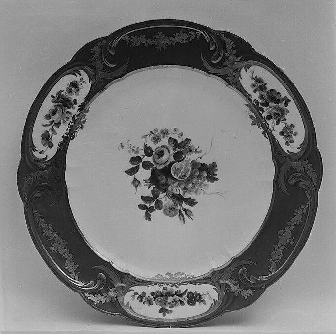 Plate (assiette à palmes) (1 of 102) (part of a service), Sèvres Manufactory (French, 1740–present), Soft-paste porcelain, French, Sèvres 