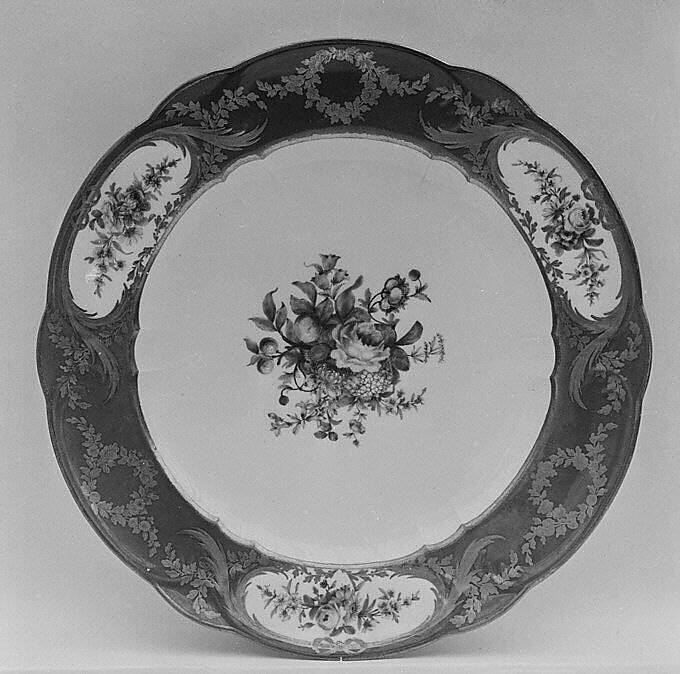 Plate (part of a service), Sèvres Manufactory (French, 1740–present), Soft-paste porcelain, French, Sèvres 