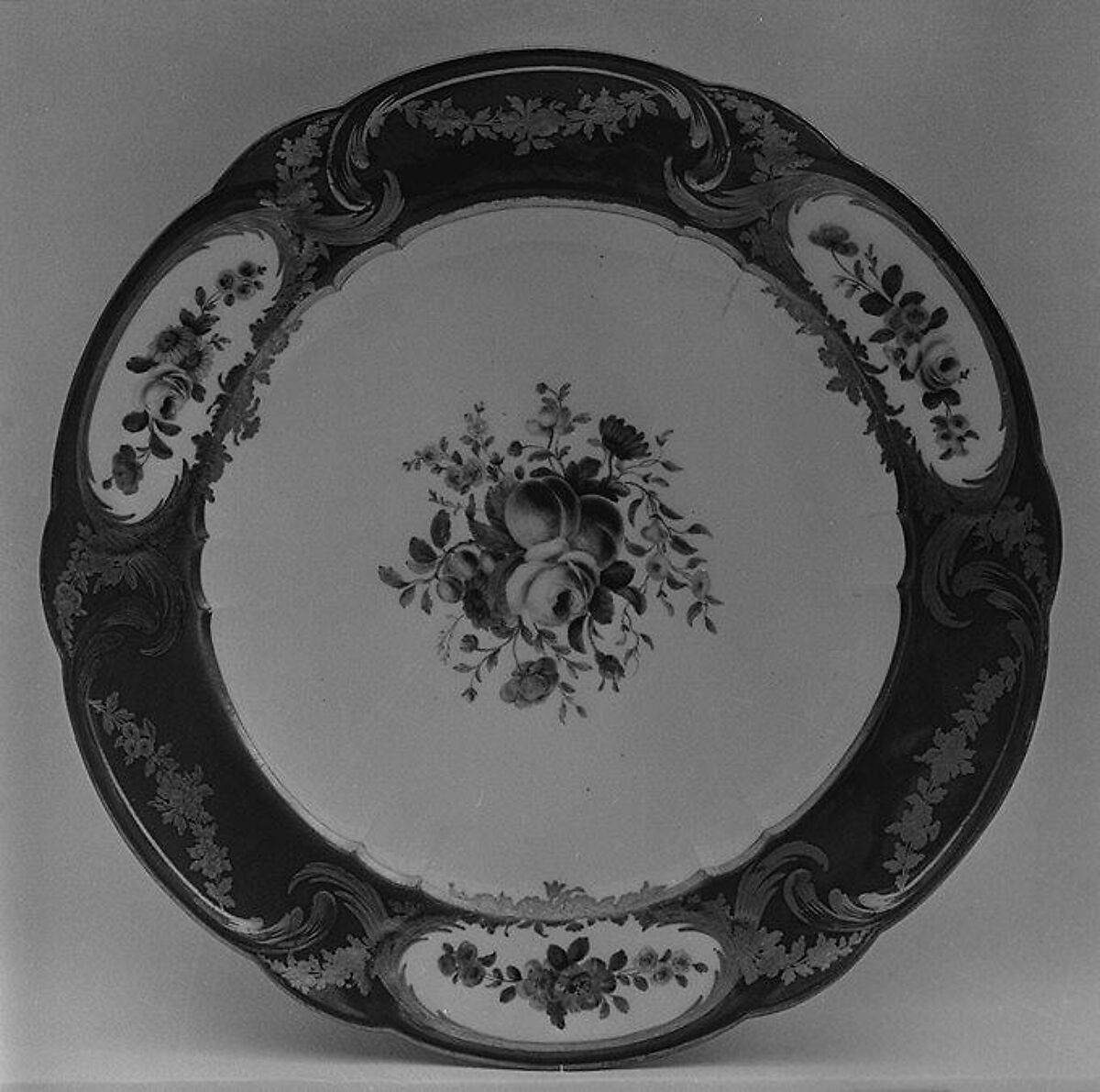 Plate (assiette à palmes) (1 of 102) (part of a service), Sèvres Manufactory (French, 1740–present), Soft-paste porcelain, French, Sèvres 