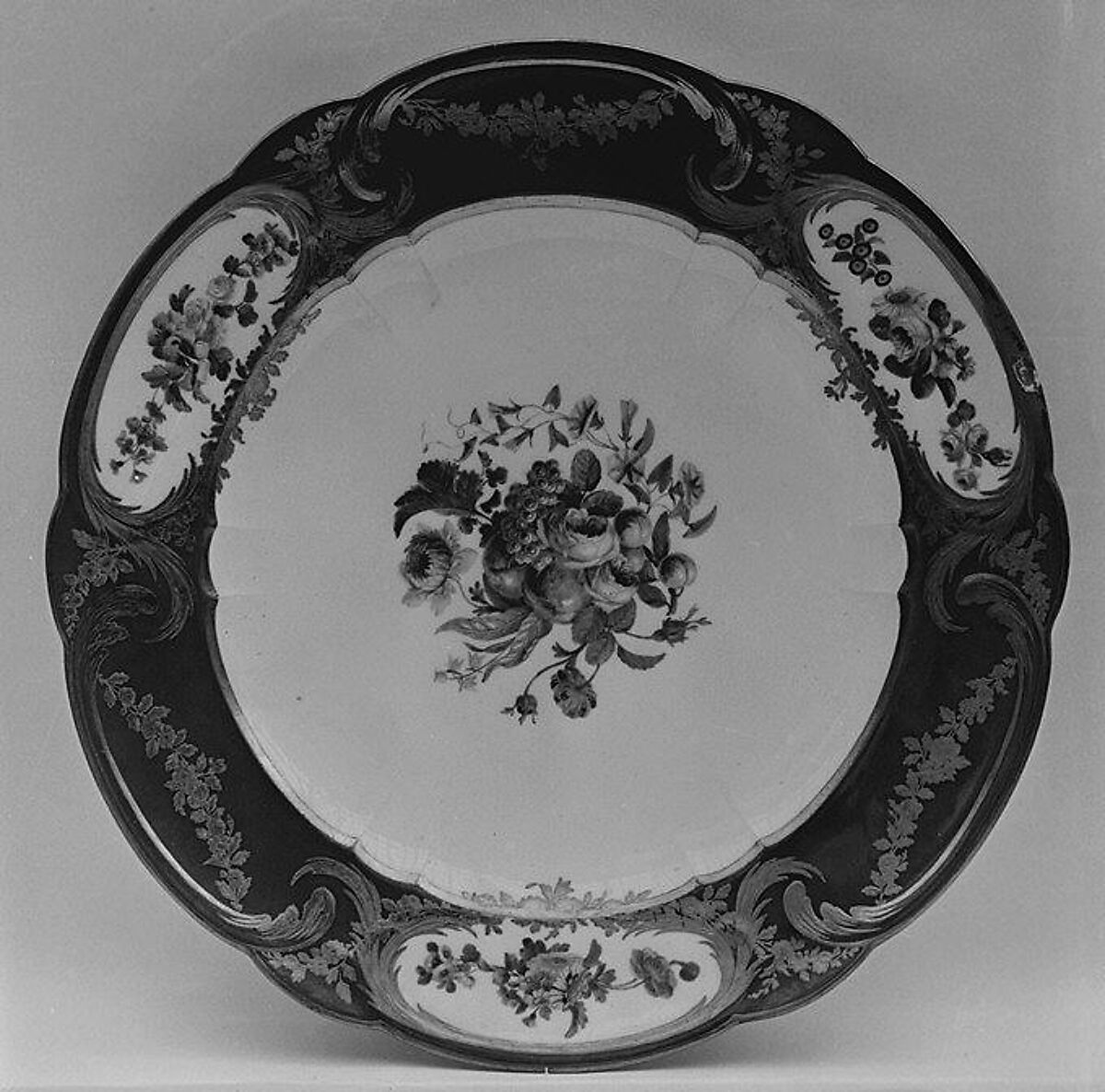 Plate (assiette à palmes) (1 of 102) (part of a service), Sèvres Manufactory (French, 1740–present), Soft-paste porcelain, French, Sèvres 