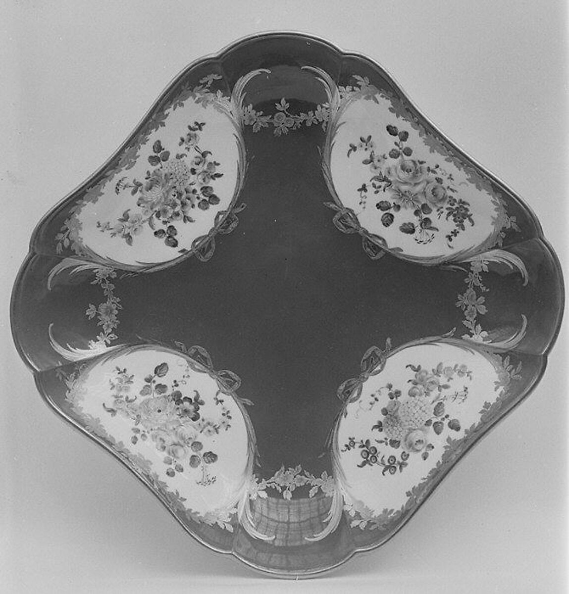 Fruit dish (part of a service), Sèvres Manufactory (French, 1740–present), Hard-paste porcelain, French, Sèvres 