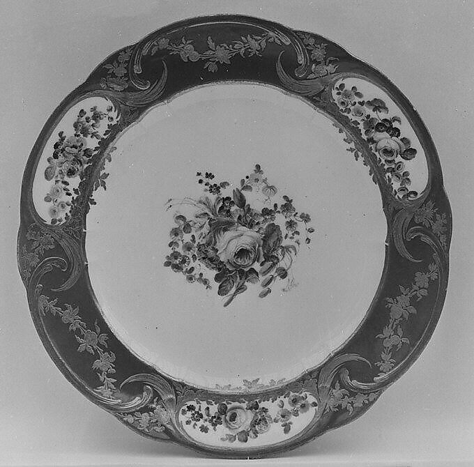 Plate (Assiette à palmes) (1 of 102) (part of a service), Sèvres Manufactory (French, 1740–present), Soft-paste porcelain, French, Sèvres 