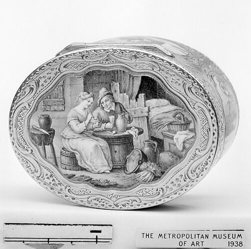 Snuffbox with domestic scenes