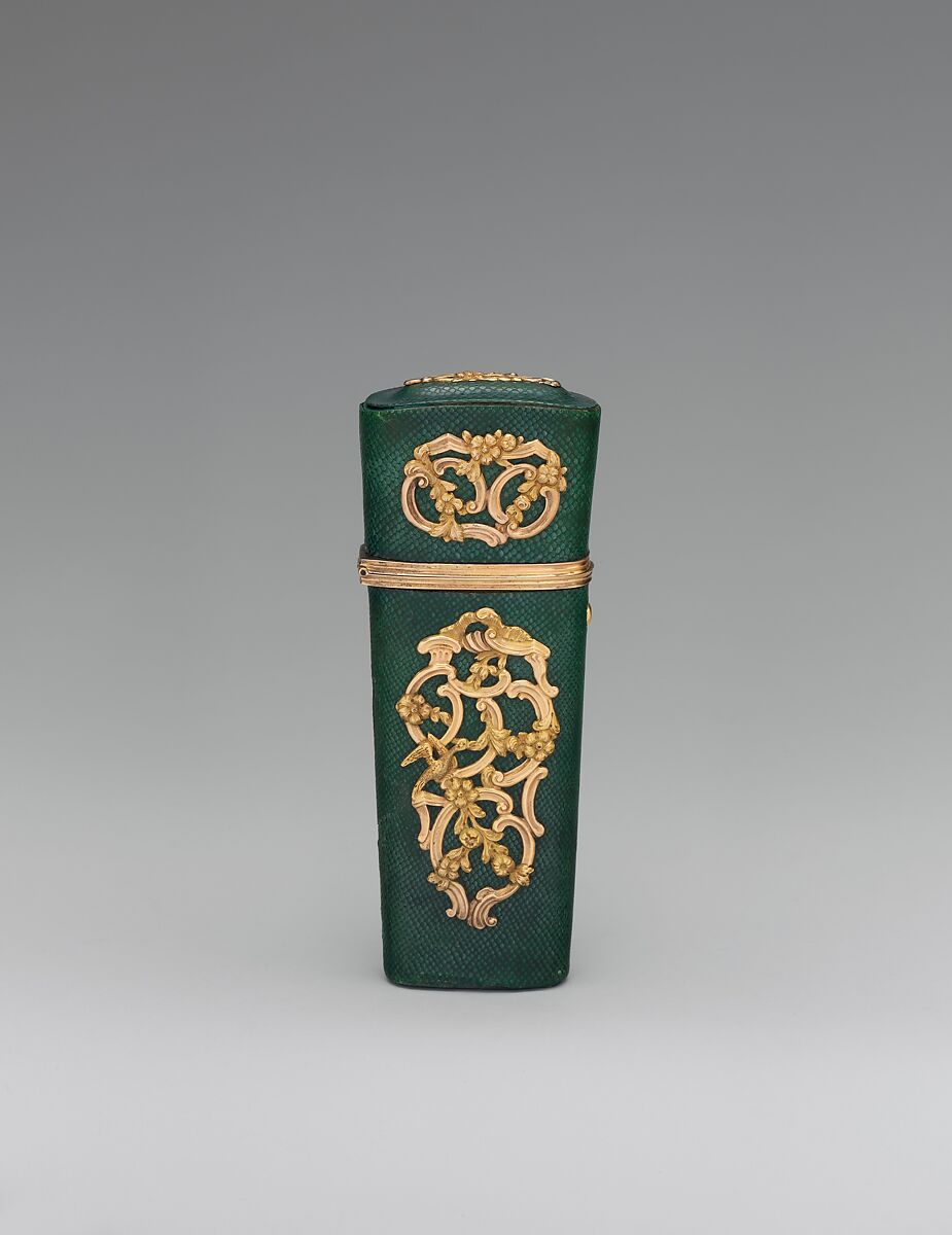 Nécessaire, Shagreen on wood, gold; implements of gold, ivory, 
and steel, French