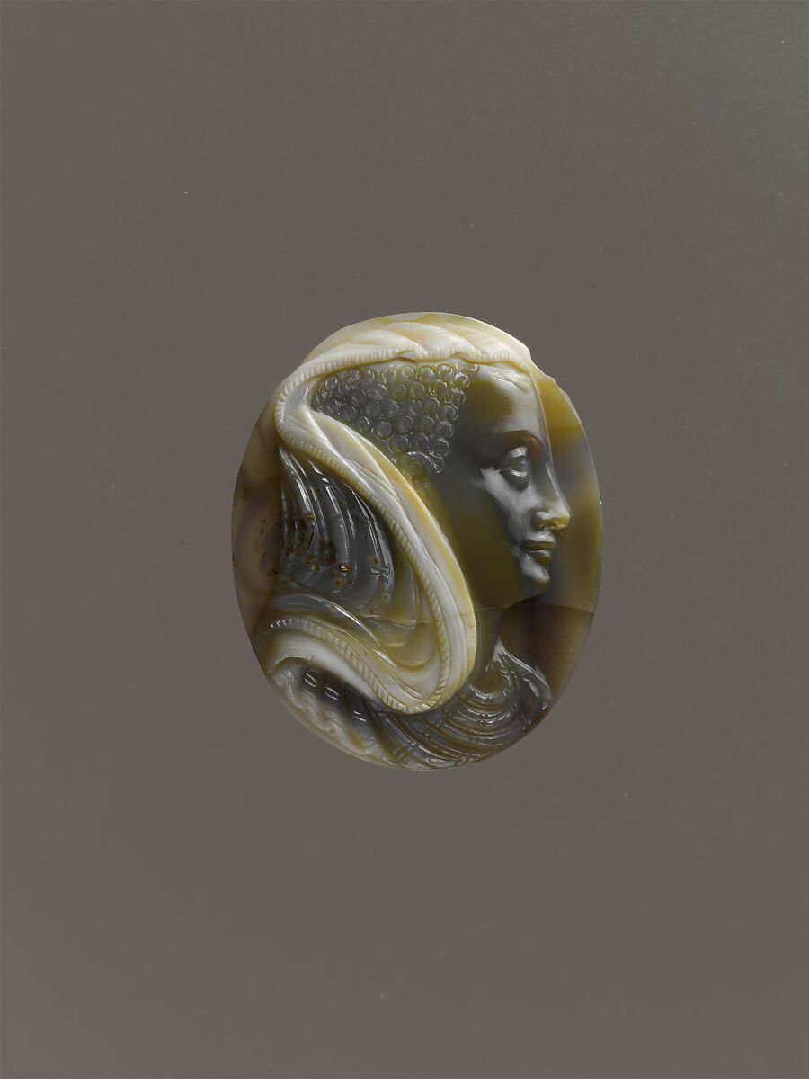 Head of Hercules with the lion's skin and bust of Omphale, Agate, Italian