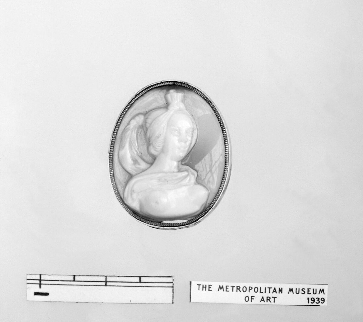 Bust of a woman, Onyx, possibly Italian