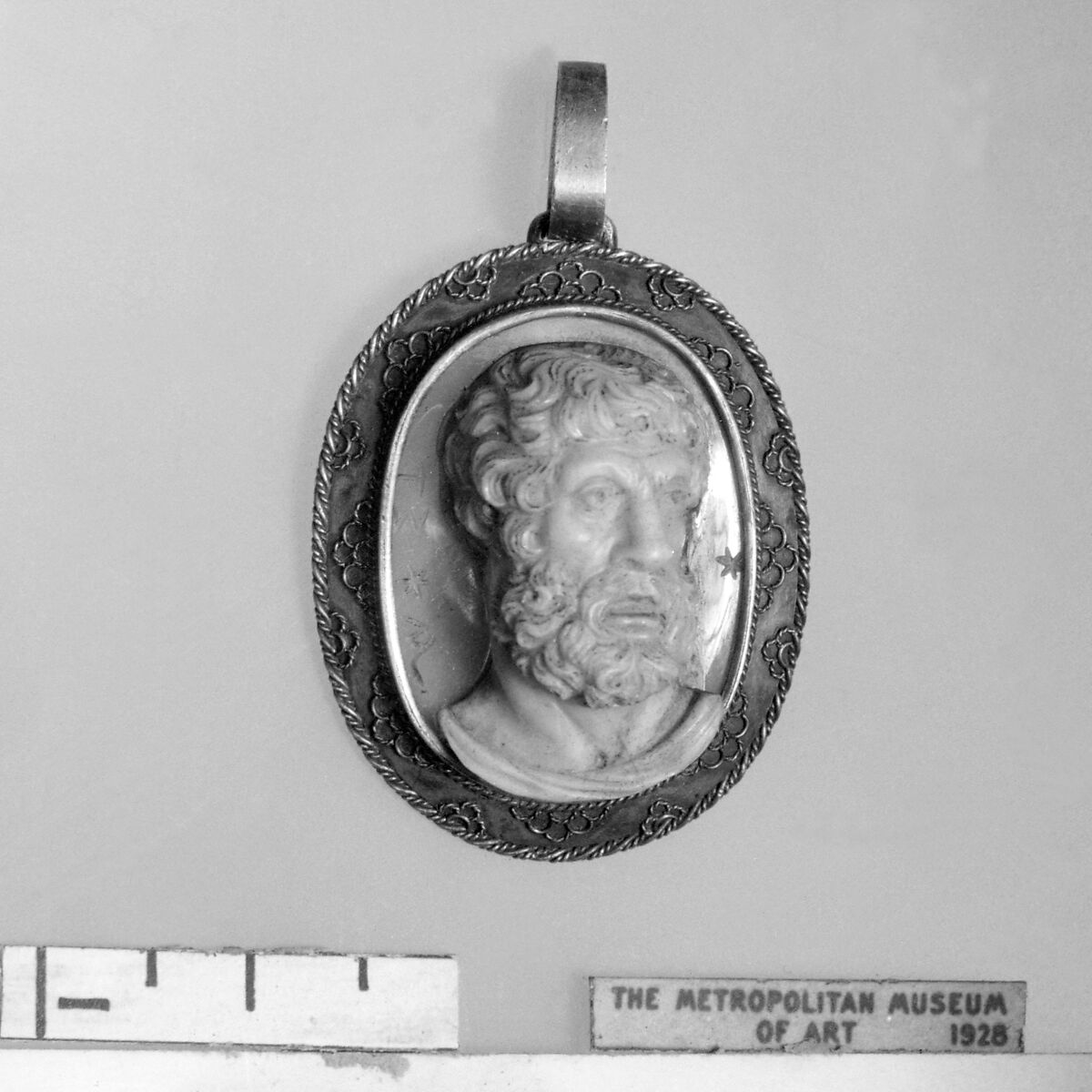 Head of a philosopher, Onyx and silver, probably Italian 
