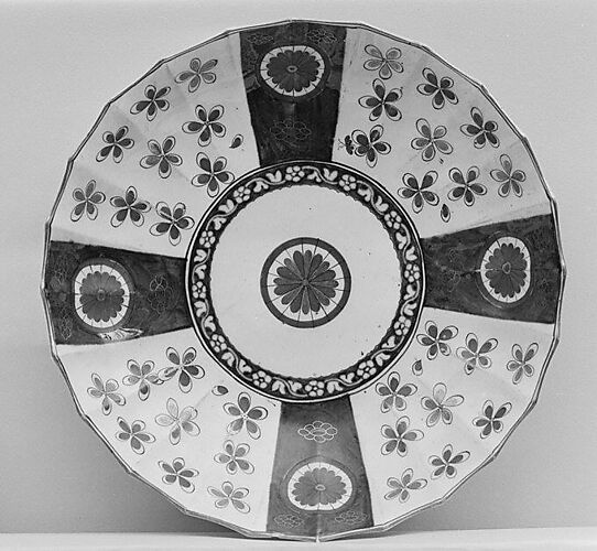 Dish (part of a service)