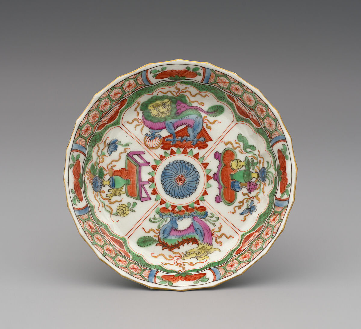 Cup and saucer, Worcester factory (British, 1751–2008), Soft-paste porcelain, British, Worcester