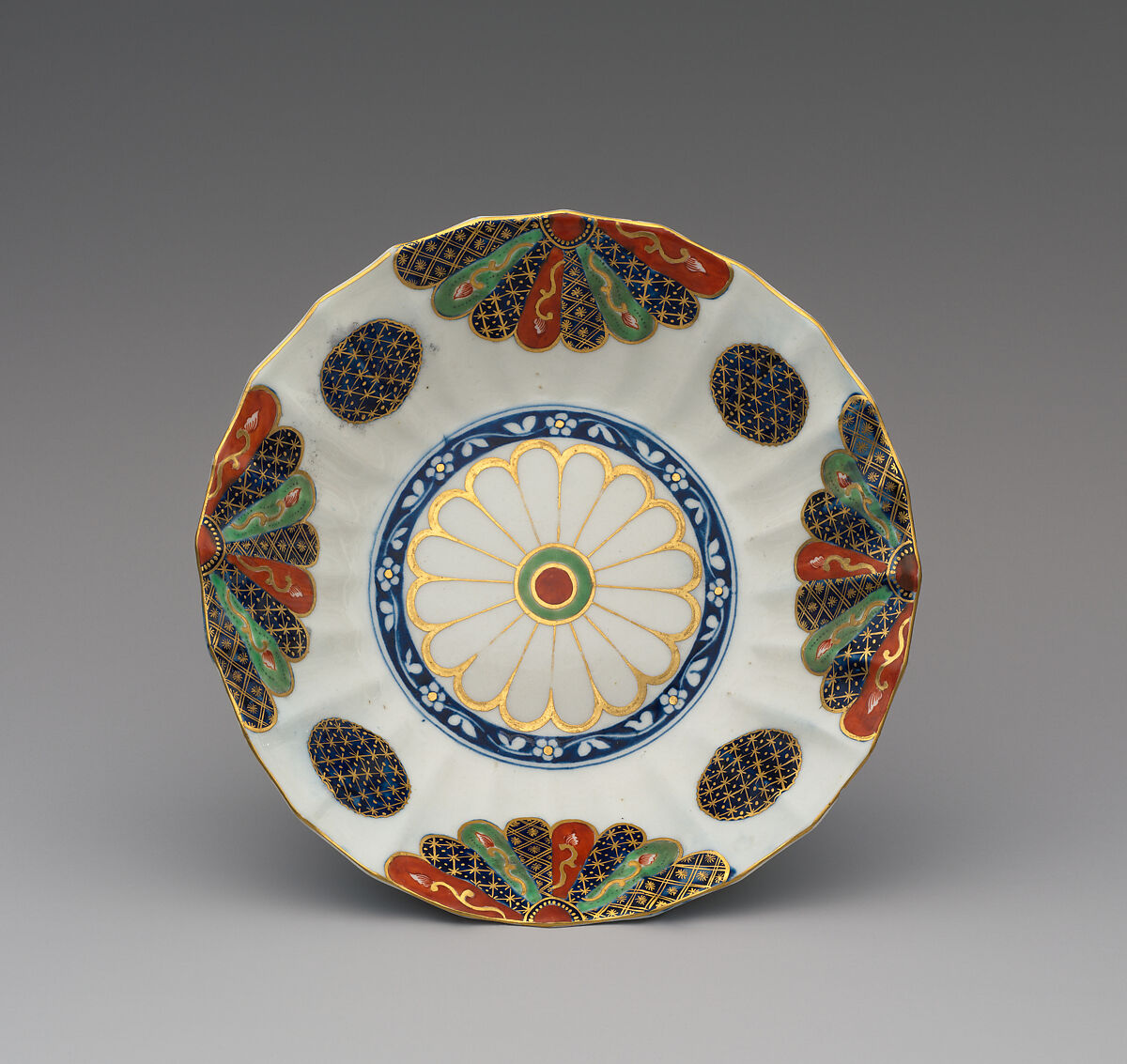 Dish, Worcester factory (British, 1751–2008), Soft-paste porcelain, British, Worcester 