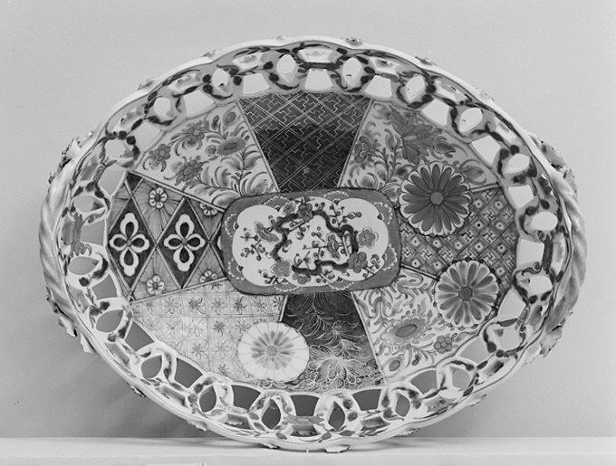 Dessert basket, Worcester factory (British, 1751–2008), Soft-paste porcelain, British, Worcester 