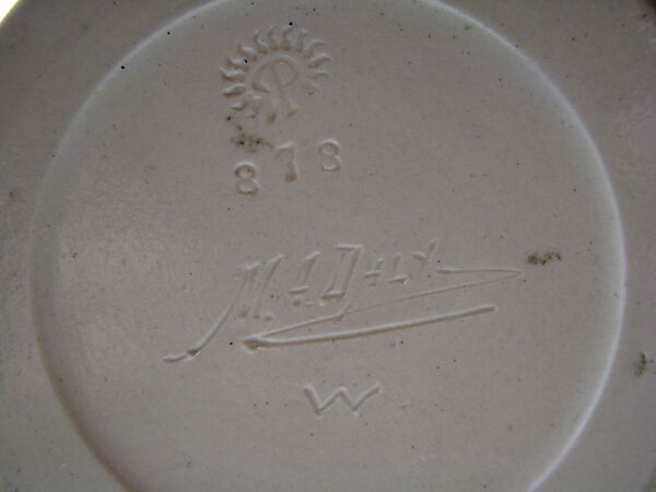 Vase, Rookwood Pottery Company (American, Cincinnati, Ohio 1880–1967), Earthenware, American