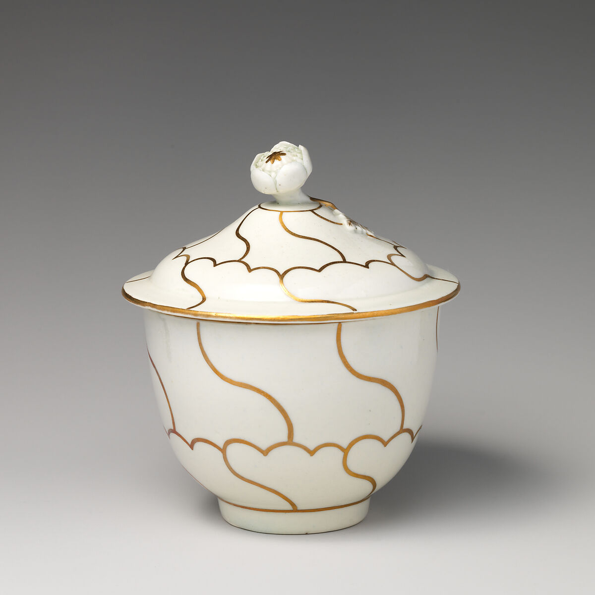 Sugar bowl with cover (part of a service), Worcester factory (British, 1751–2008), Soft-paste porcelain, British, Worcester 