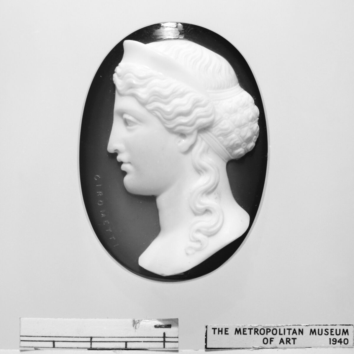 Head of a maiden, Giuseppe Girometti (Italian, Rome 1780–1851 Rome), Sardonyx, Italian, Rome 