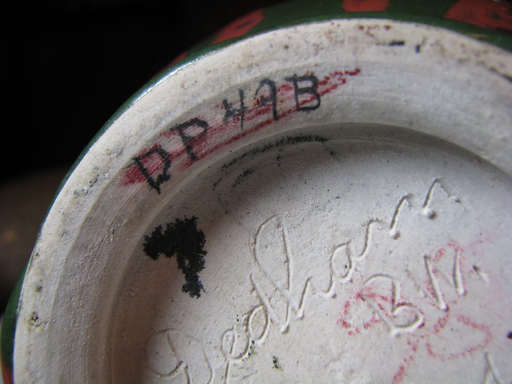 Vase, Dedham Pottery (1895–1943), Stoneware, American