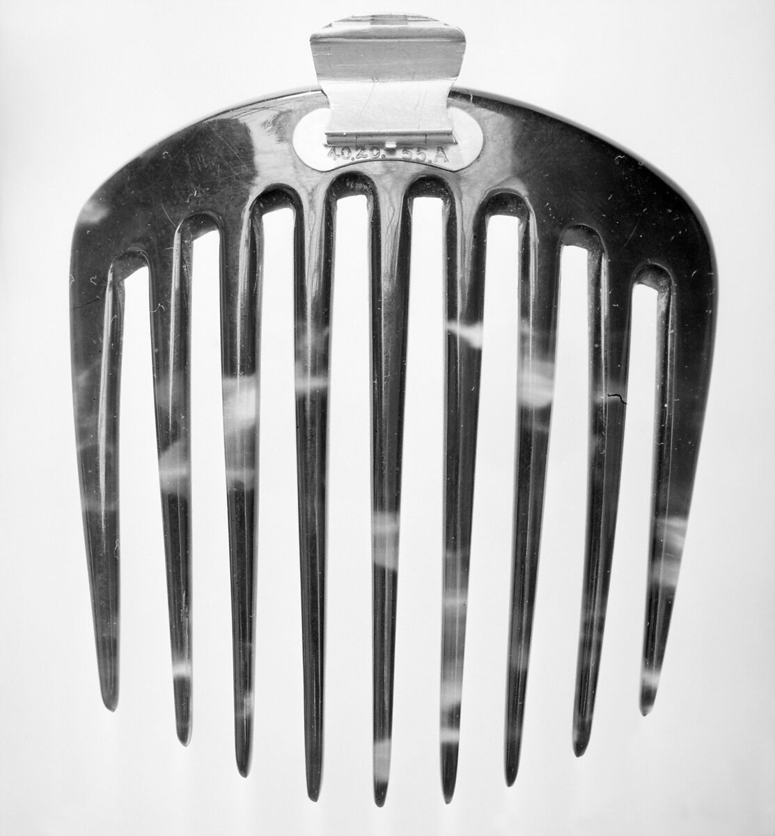 Parure: tiara, necklace, and brooch, Cameos carved by Luigi Saulini (Italian, 1819–1883), Onyx and gold,, Italian, Rome