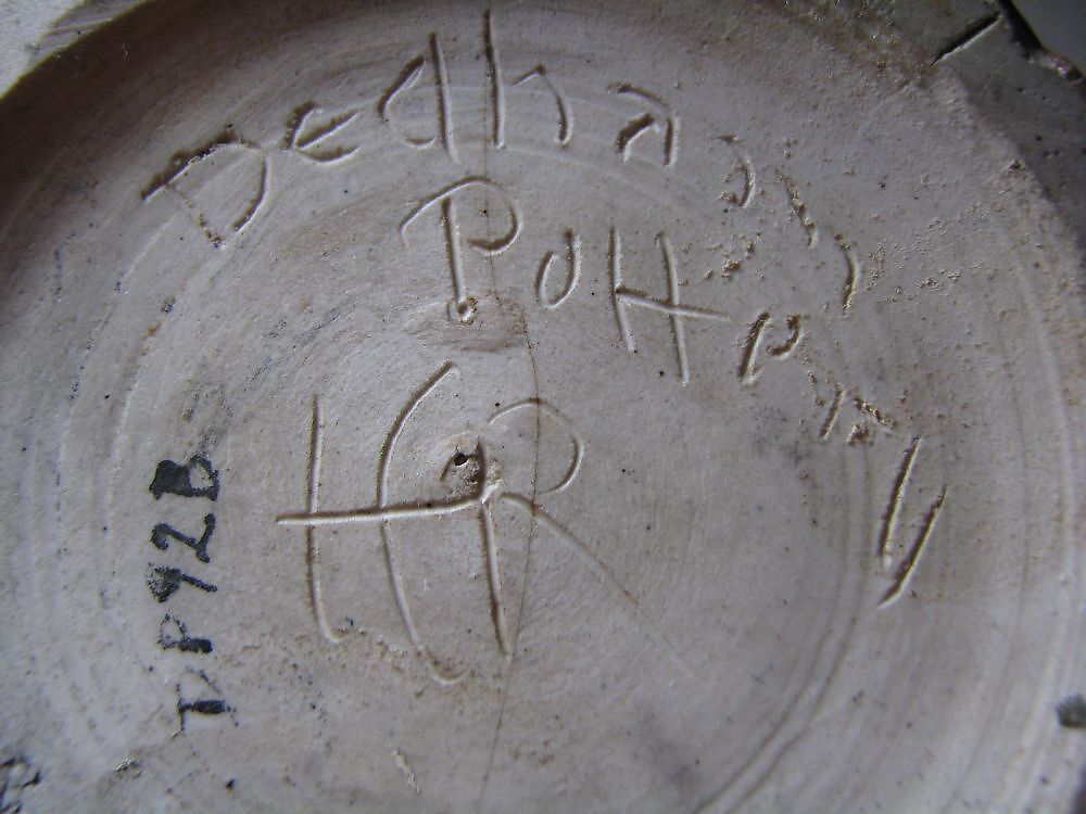 Vase, Dedham Pottery (1895–1943), Stoneware, American